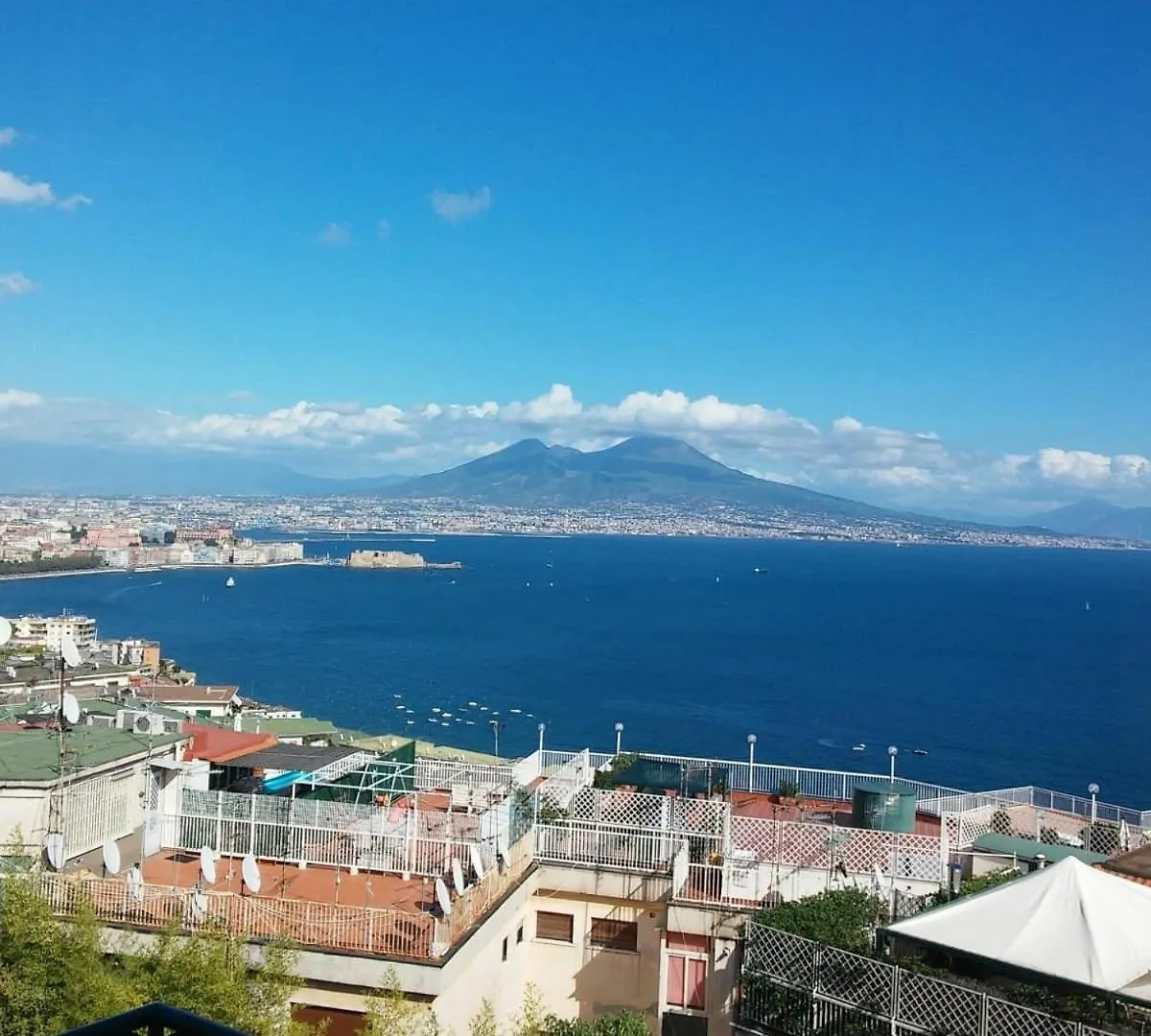 Brother'S 50 Apartment Naples Italy